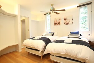 5 habitaciones, tabla de planchar con plancha y wifi gratis 