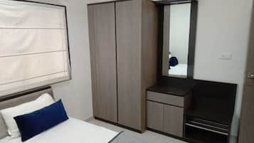 Habitación Deluxe doble, 1 cama doble | Camas supletorias y wifi gratis