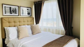 2 bedrooms, iron/ironing board, free WiFi, bed sheets
