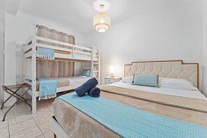 2 bedrooms, iron/ironing board, WiFi, bed sheets - Ocean View & walk 5 min to Beach. 2BR big house. (Vieques)