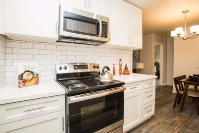 1 bedroom 1 bath condo 7 min from sfo