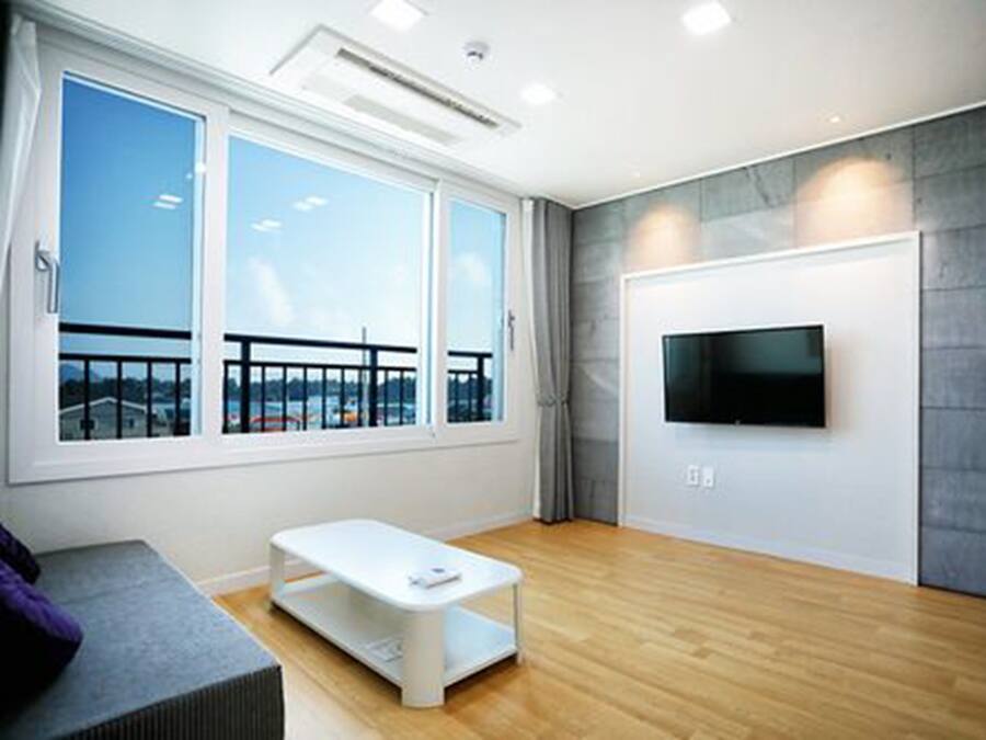 Rom (15 PY, Hyeonmuam) | Oppholdsrom | Flatskjerm-TV