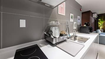 Luxury Penthouse (Breakfast Provided Except for Monday) | Private kitchen | Microwave, coffee/tea maker, electric kettle