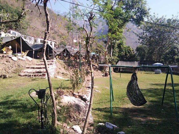 Garden - Adb Rooms Adventure Guru Byasi (Narendranagar)