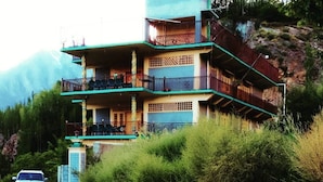 Unclassified image, 4 of 11, button - Mountain Breeze Hunza (Karimabad)