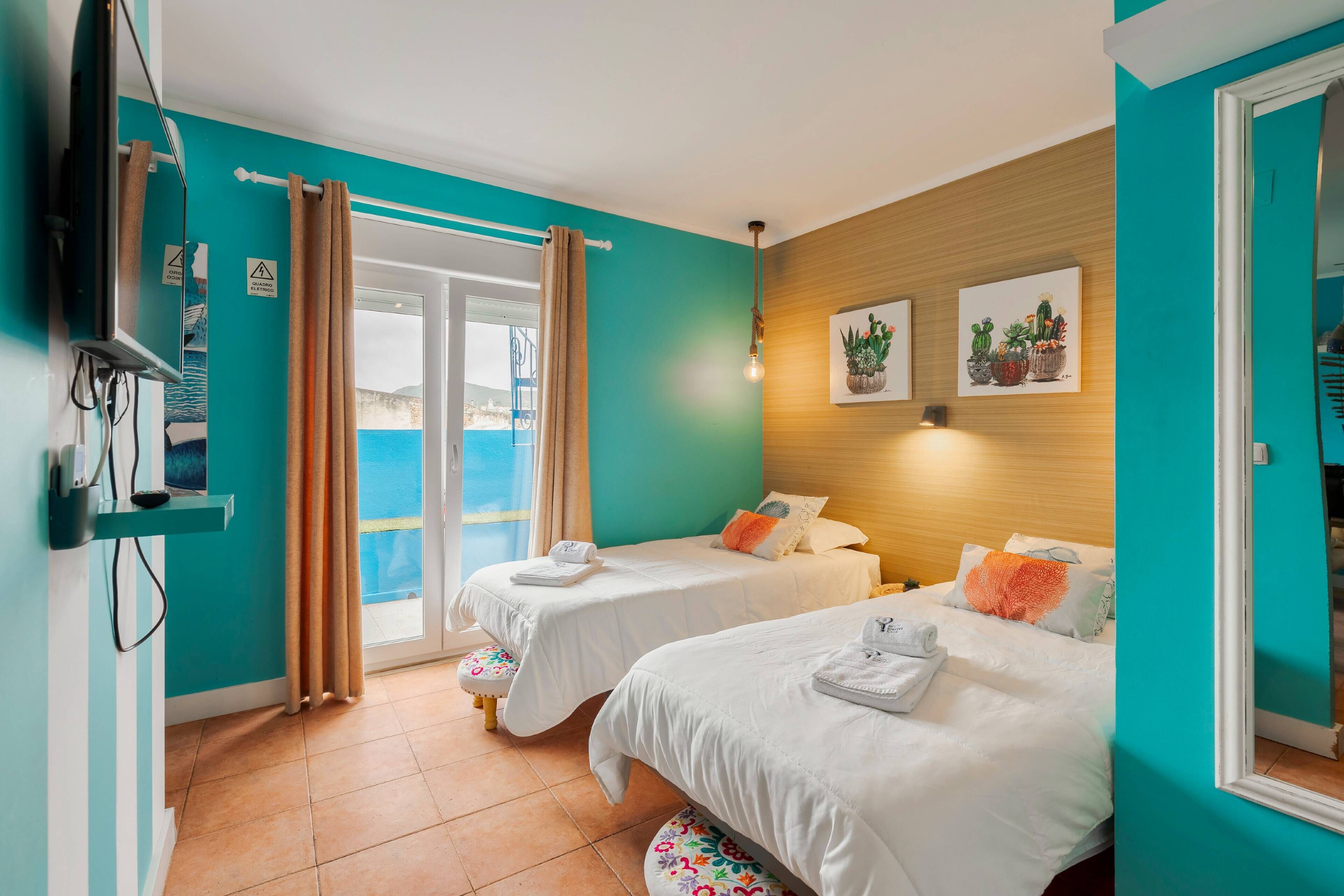 1 bedroom, iron/ironing board, Internet, bed sheets