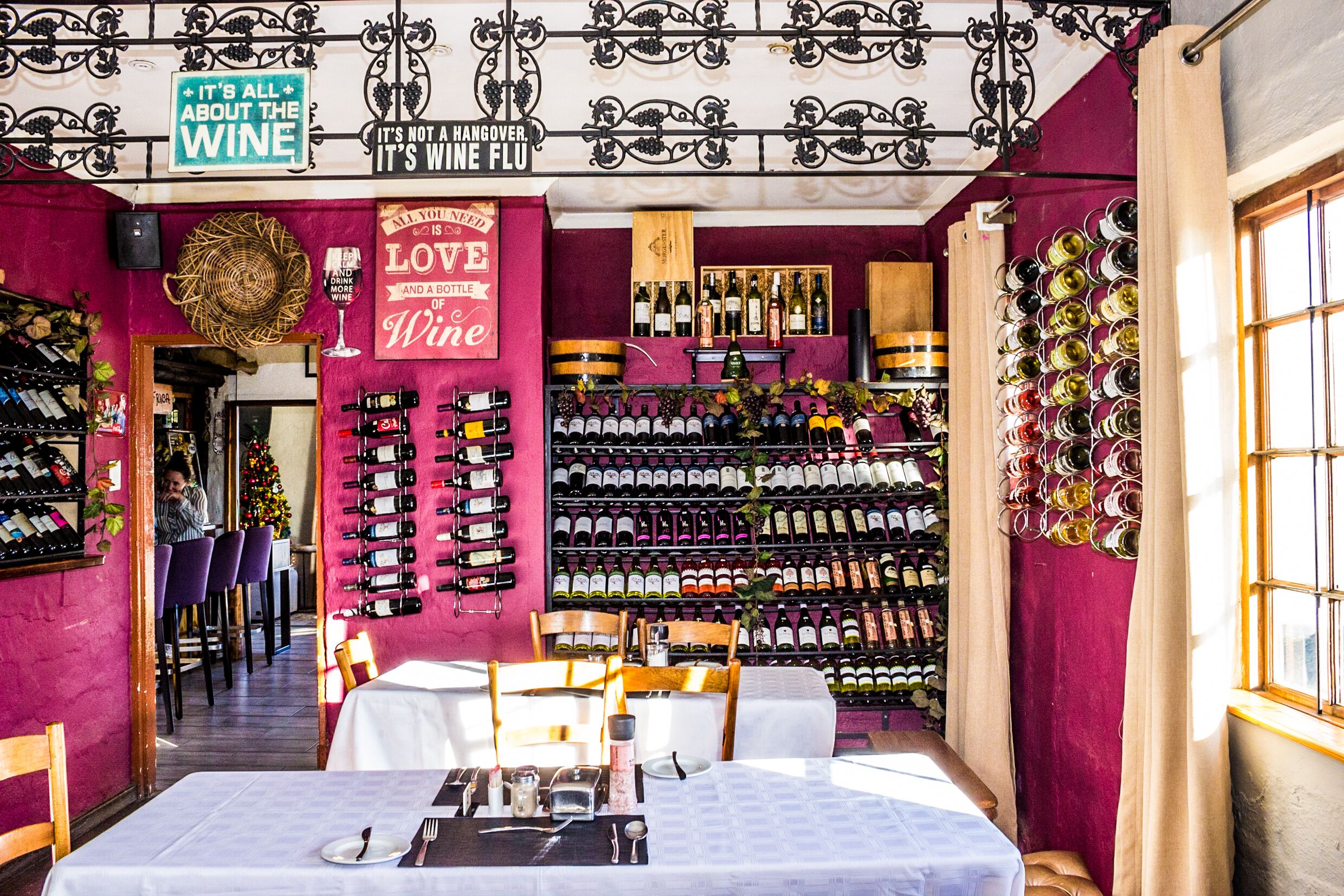 Baari (majoituspaikassa)