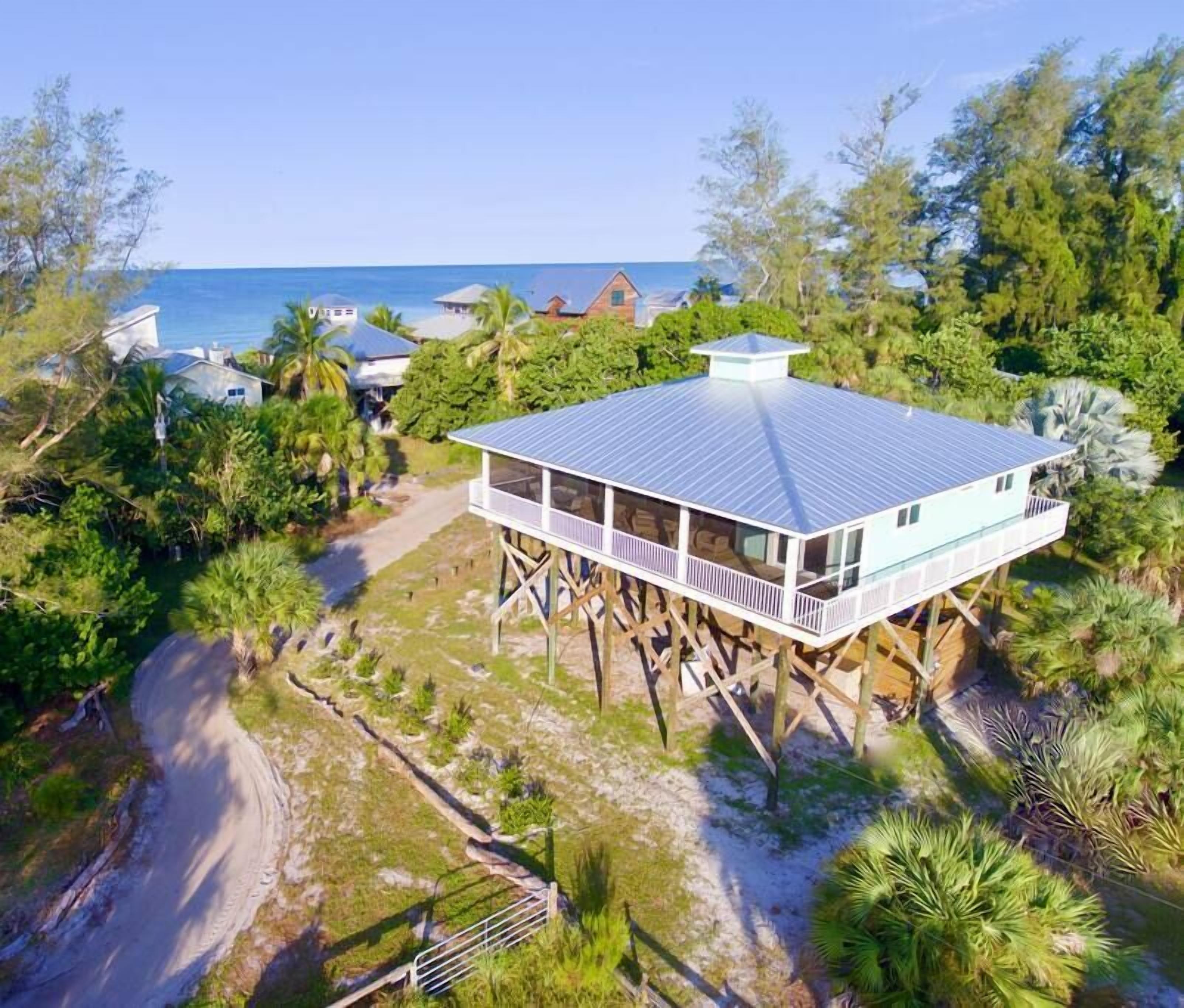 Cuttlefish Cottage:  Beautiful home with great beach views!