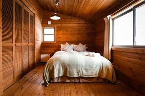 3 habitaciones, escritorio, wifi gratis y ropa de cama 