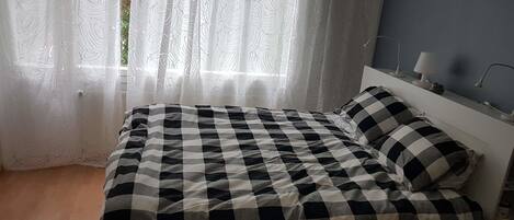 Apartment, Sauna, Parkblick | 1 Schlafzimmer, Zimmersafe, Schreibtisch, schallisolierte Zimmer