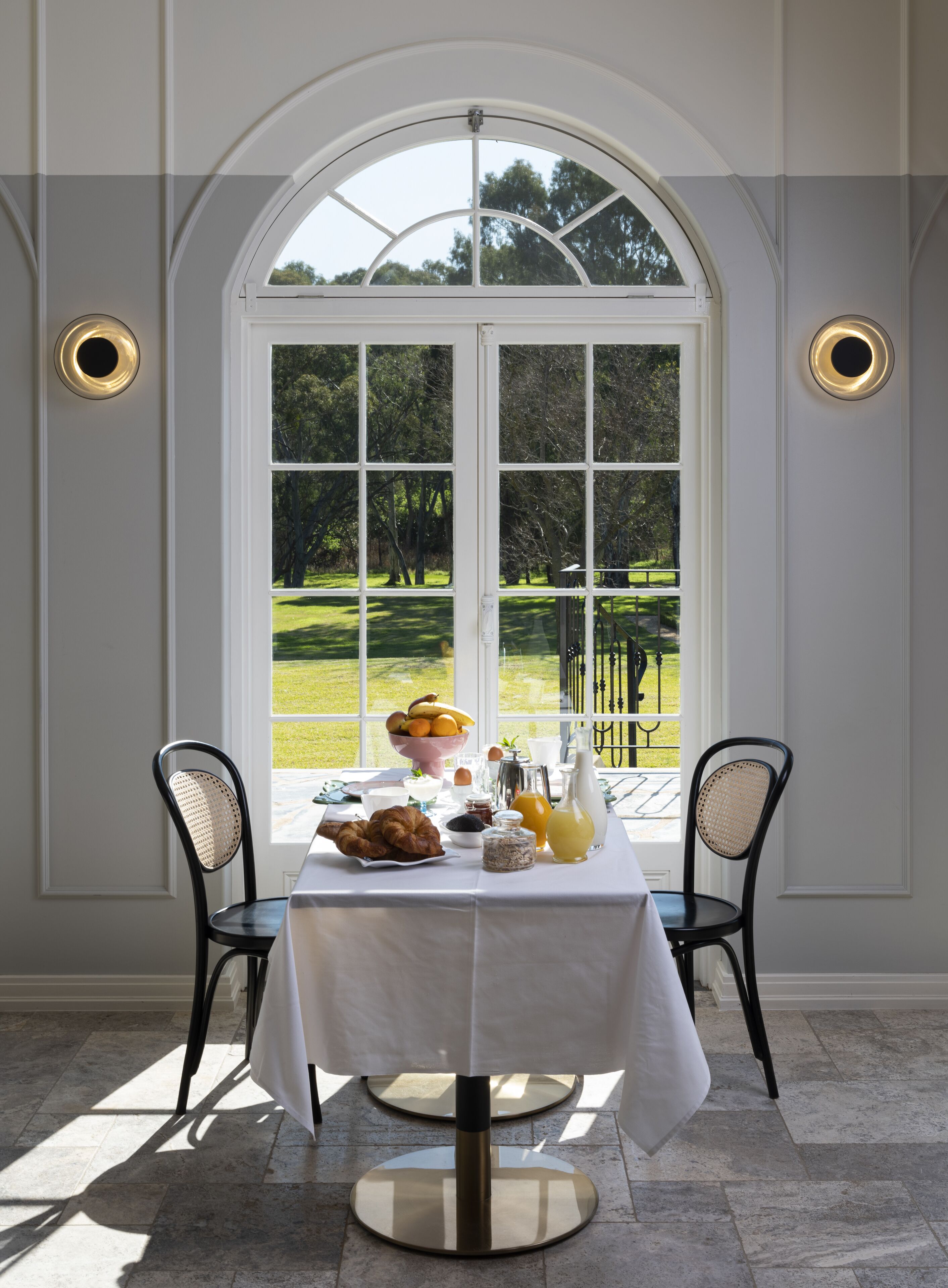 Termasuk sarapan pesanan masak setiap hari 