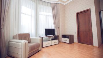 Pillow-top beds, soundproofing, bed sheets