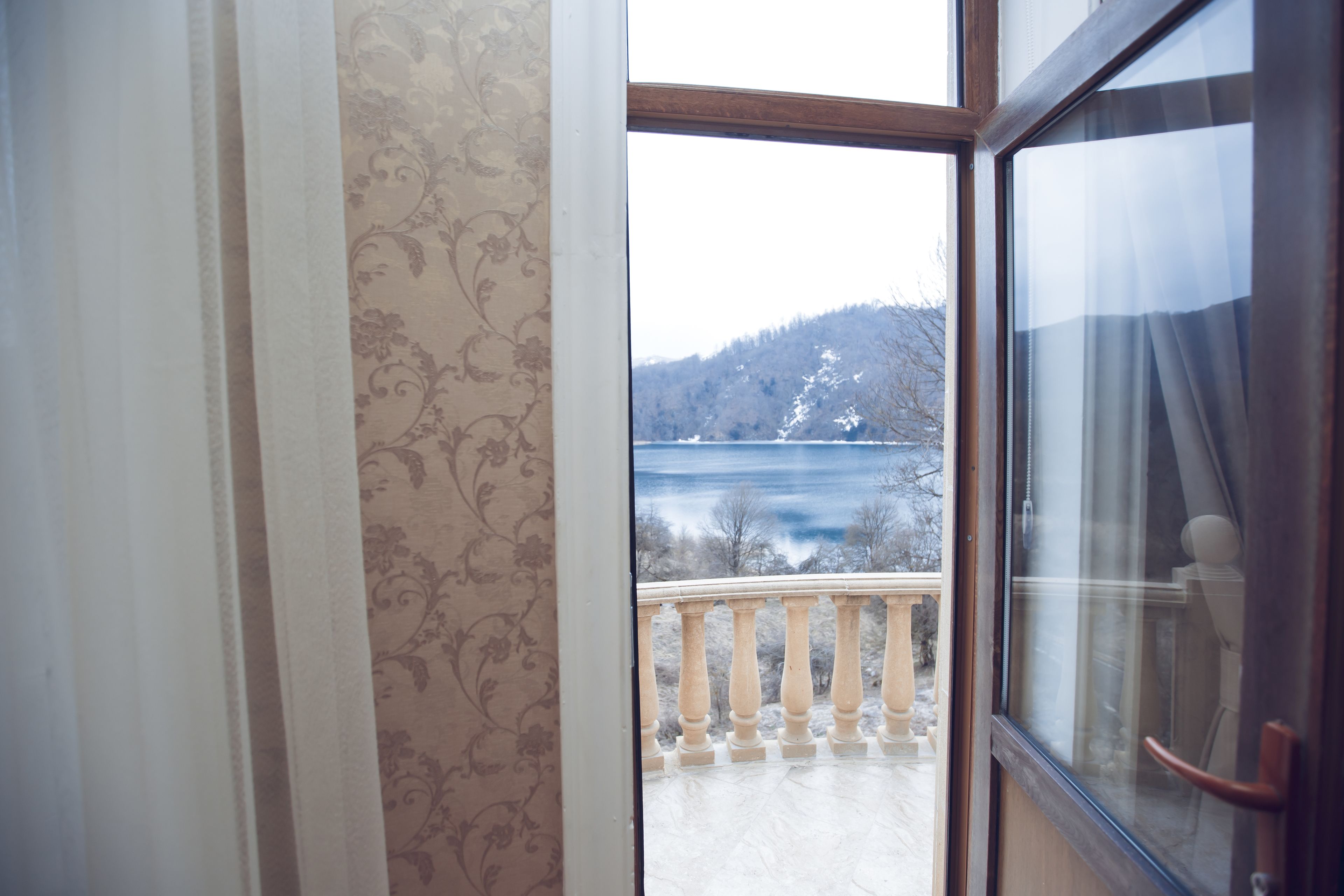 Kapaz - Superior lake view | Pillow-top beds, soundproofing, bed sheets