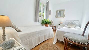 2 Schlafzimmer, Bügeleisen/Bügelbrett, kostenloses WLAN, Bettwäsche