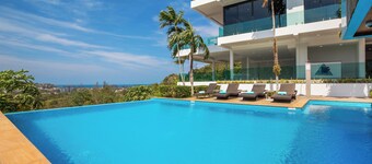 Baan Chom View Kamala