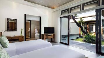 Two Bedrooms Pool Villa | Minibar, in-room safe, desk, soundproofing
