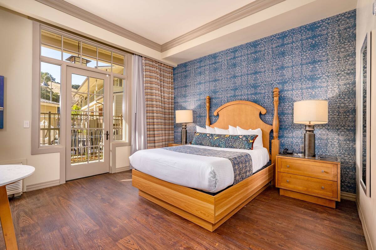 In-room safe, iron/ironing board, free cribs/infant beds, free WiFi
