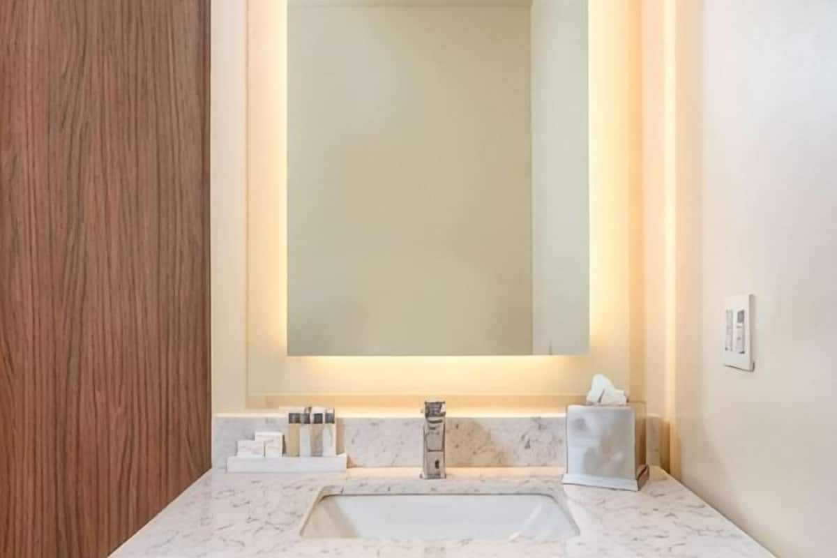 Baño | Amenidades de baño gratuitas, secadora de cabello, toallas, jabón