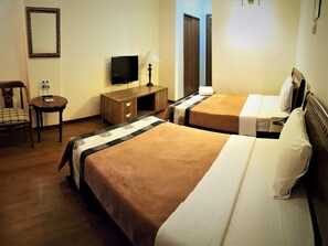 Super Standard Room - Jeruton Hotel (Kampong Sengkurong)