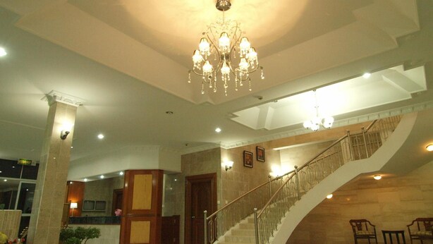 Lobby - Jeruton Hotel (Kampong Sengkurong)