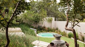 Family Cottage, 1 Bedroom, Pool View, Garden Area (Pool) | Garden view