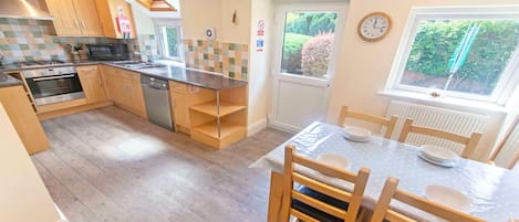 Cottage (4 Bedrooms) | Intérieur