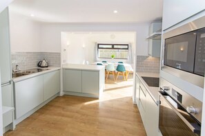 Interior - Rockpool Croyde 4 Bedrooms / Sleeps 8  (Braunton)