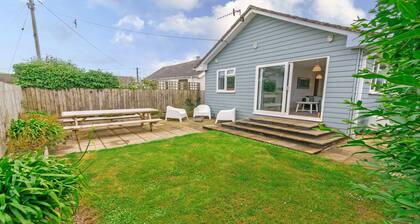 Swallows Croyde 3 Bedrooms, Sleeps 6, Beach Chalet