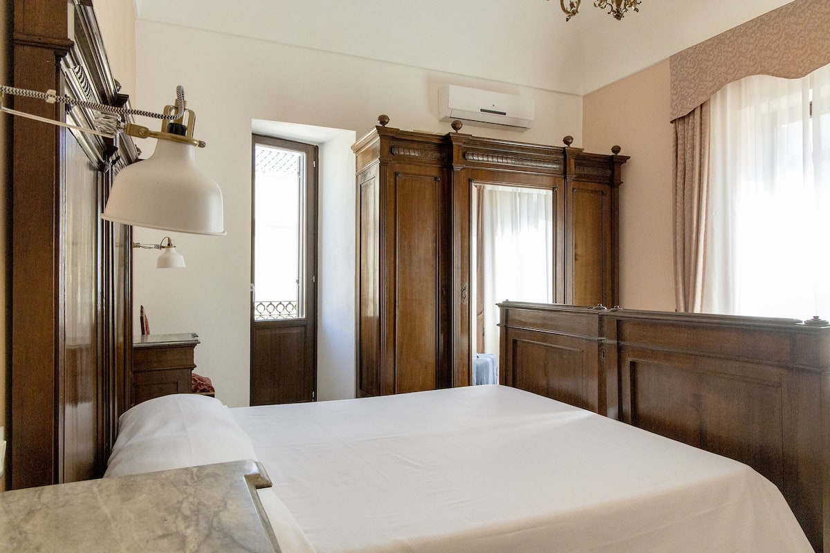 Chambre Triple Deluxe (Rosa) | Minibar, Wi-Fi gratuit, draps fournis