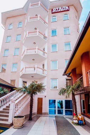 Front of property - Mihail Hotel (Mayskiy)