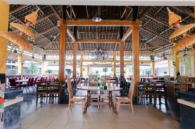 OYO 563 Damar Mas Resort Lereng Kelud