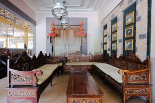 Sala de estar en el lobby