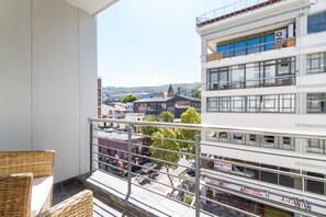 إطلالة من الشرفة