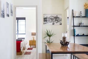 Departamento Confort, 2 habitaciones, para no fumadores | 2 habitaciones, escritorio, tabla de planchar con plancha y cunas 
