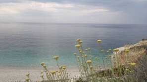 Beach nearby, sun loungers - Sansone apartment (Portoferraio)