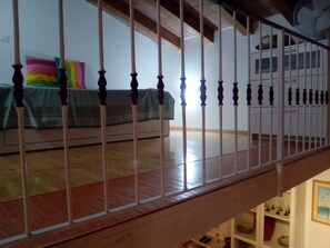 1 camera, una scrivania, ferro/asse da stiro, Wi-Fi gratuito