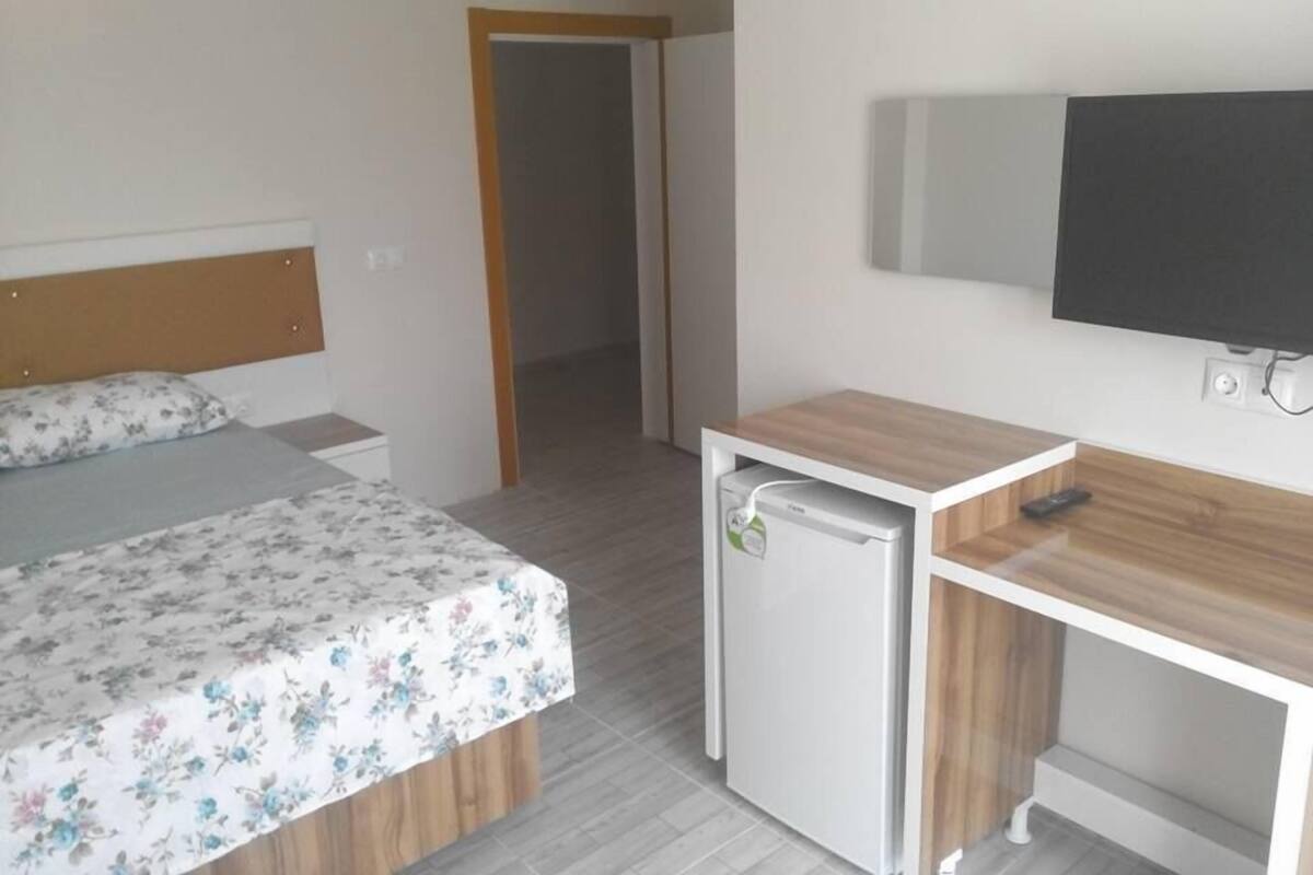 Desk, iron/ironing board, free WiFi, bed sheets