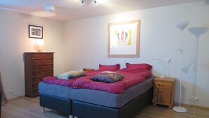 Unclassified image, 2 of 20, button - Studio apartment in heart of Reykjavik (Reykjavik)
