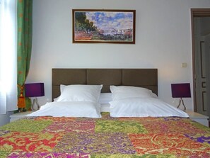 雙人房 (La Gaillette) | 獨特裝潢、布置獨特、書桌、遮光布/窗簾