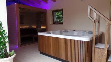 Sauna, Whirlpool, Dampfbad