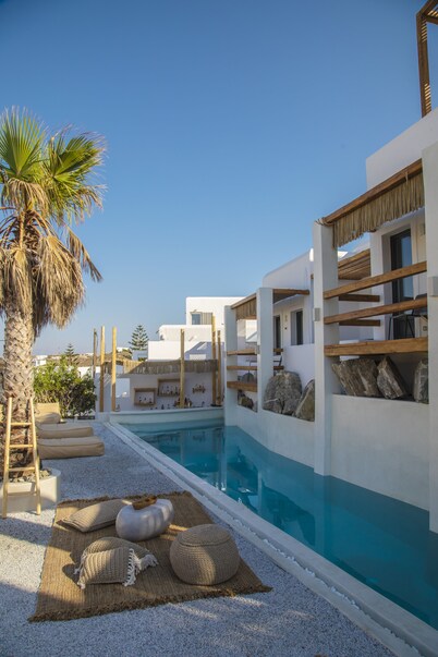 Sandaya Luxury Suites