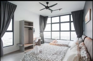 2 Bedroom Apartment (Unit 1) | Iron/ironing board, rollaway beds, free WiFi, bed sheets - Atlantis Residence Malacca by Koze (Malacca City)