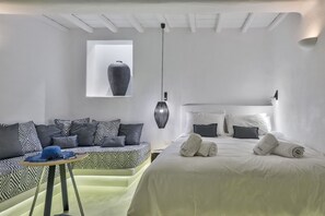 Cave Suite Outdoor Jetted Tub | Egyptian cotton sheets, premium bedding, down duvets, pillow-top beds - Mykonian Mews (Mykonos)
