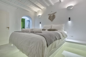 Mews Luxury Suite | Bettwäsche aus ägyptischer Baumwolle, hochwertige Bettwaren