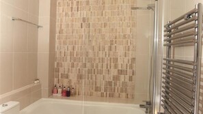 Casa (2 Bedrooms) | Banheiro | Toalhas de banho 
