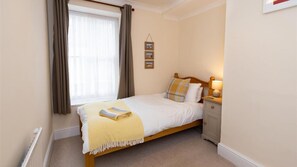 3 bedrooms, WiFi - Laston Cottage (Tenby)