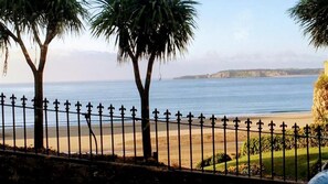 Beach nearby - Whitesands (Tenby)