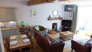 House (3 Bedrooms) | Living area | TV - Albert View 2 (Tenby)