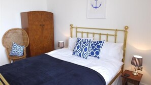 3 عدّة غرف نوم وواي فاي مجانًا وملاءات أسرّة