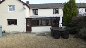 Exterior - Angel Cottage 2 (Narberth)